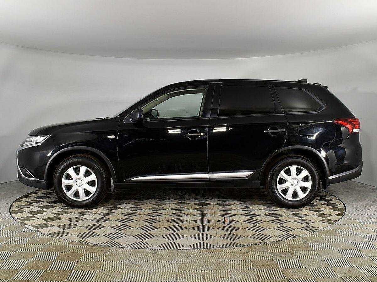 Mitsubishi Outlander 2020 года с пробегом. Фото: #5