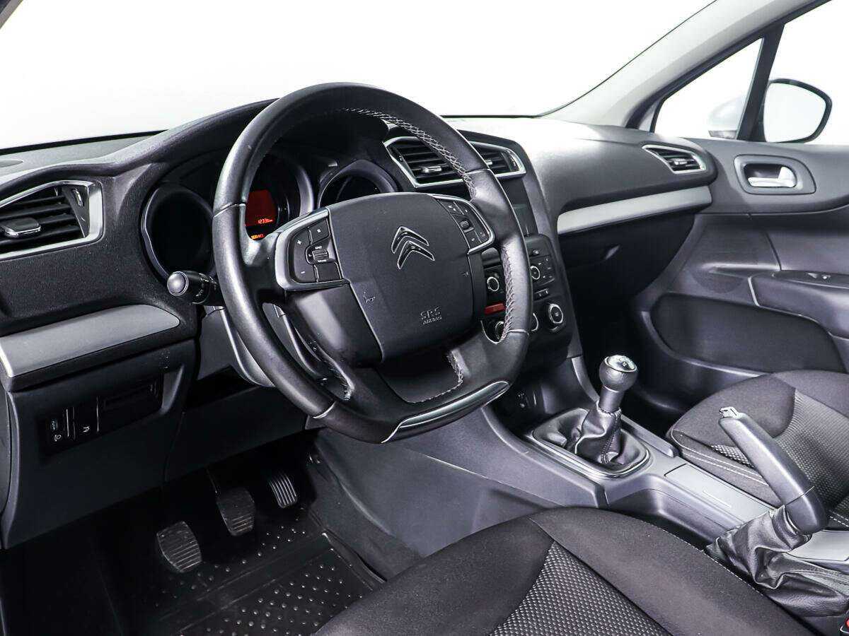Citroen C4 2015 года с пробегом. Фото: #12