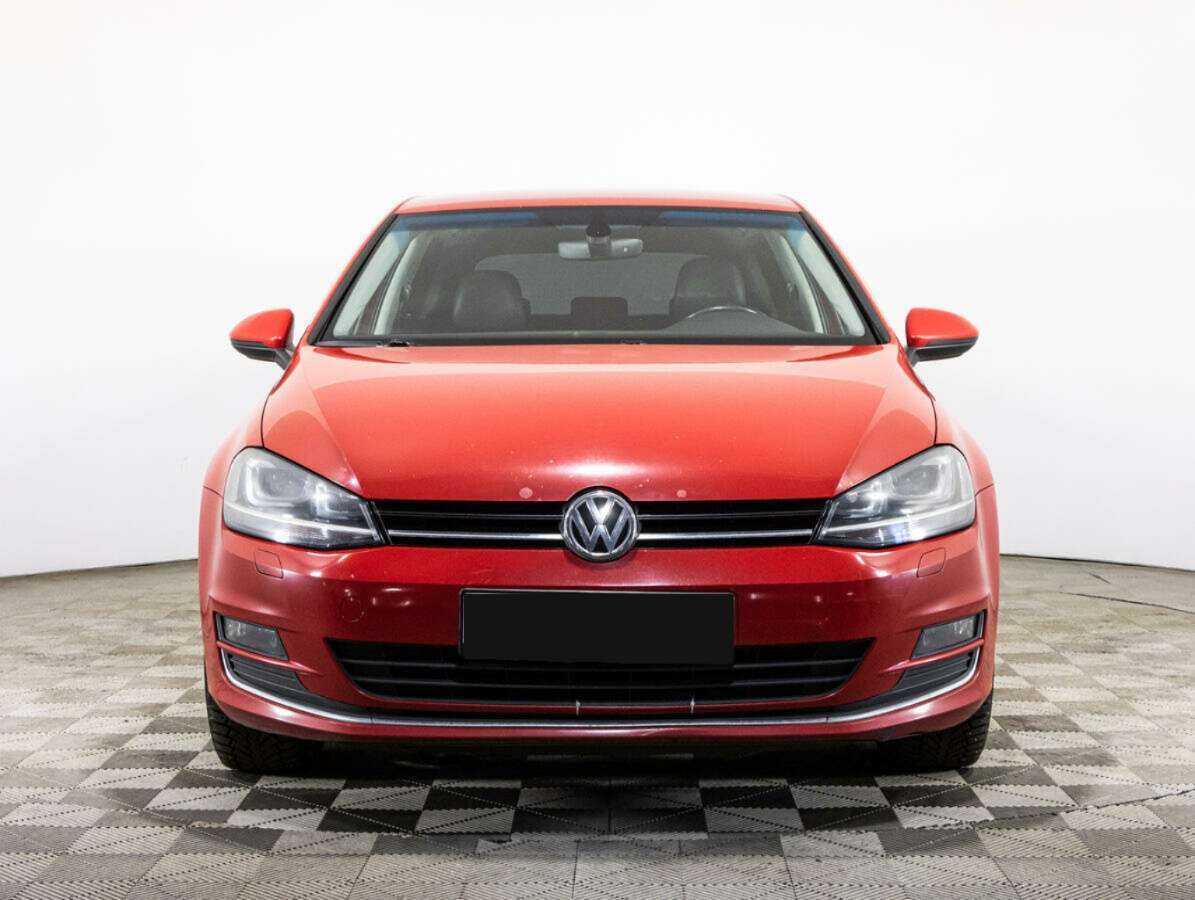 Volkswagen Golf 2013 года с пробегом. Фото: #1