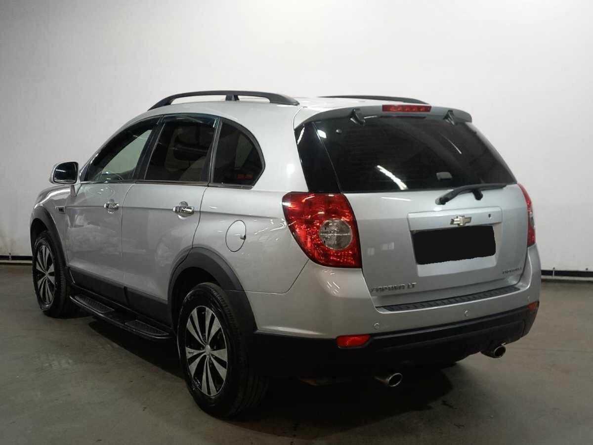 Chevrolet Captiva 2012 года с пробегом. Фото: #3