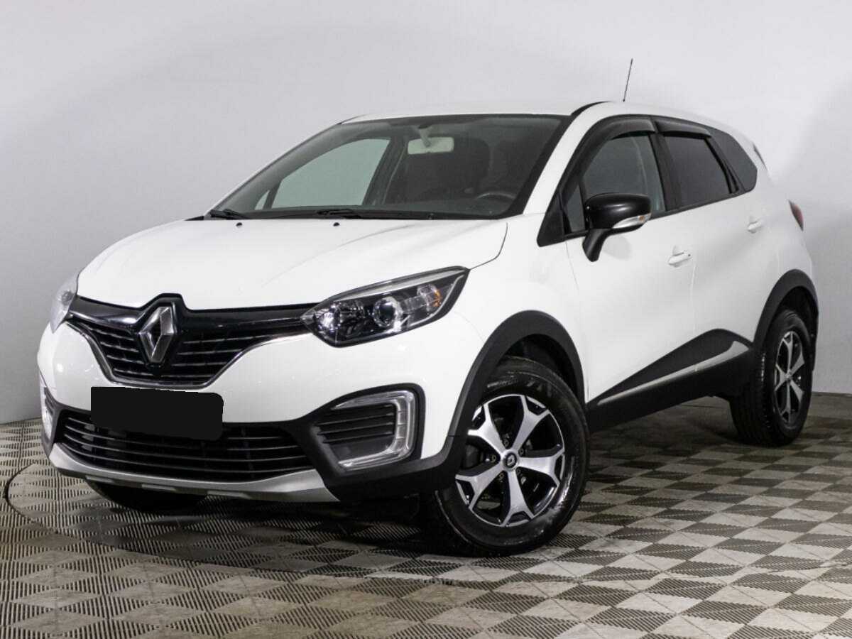 Renault Kaptur 2017 года с пробегом. Посмотреть фото
