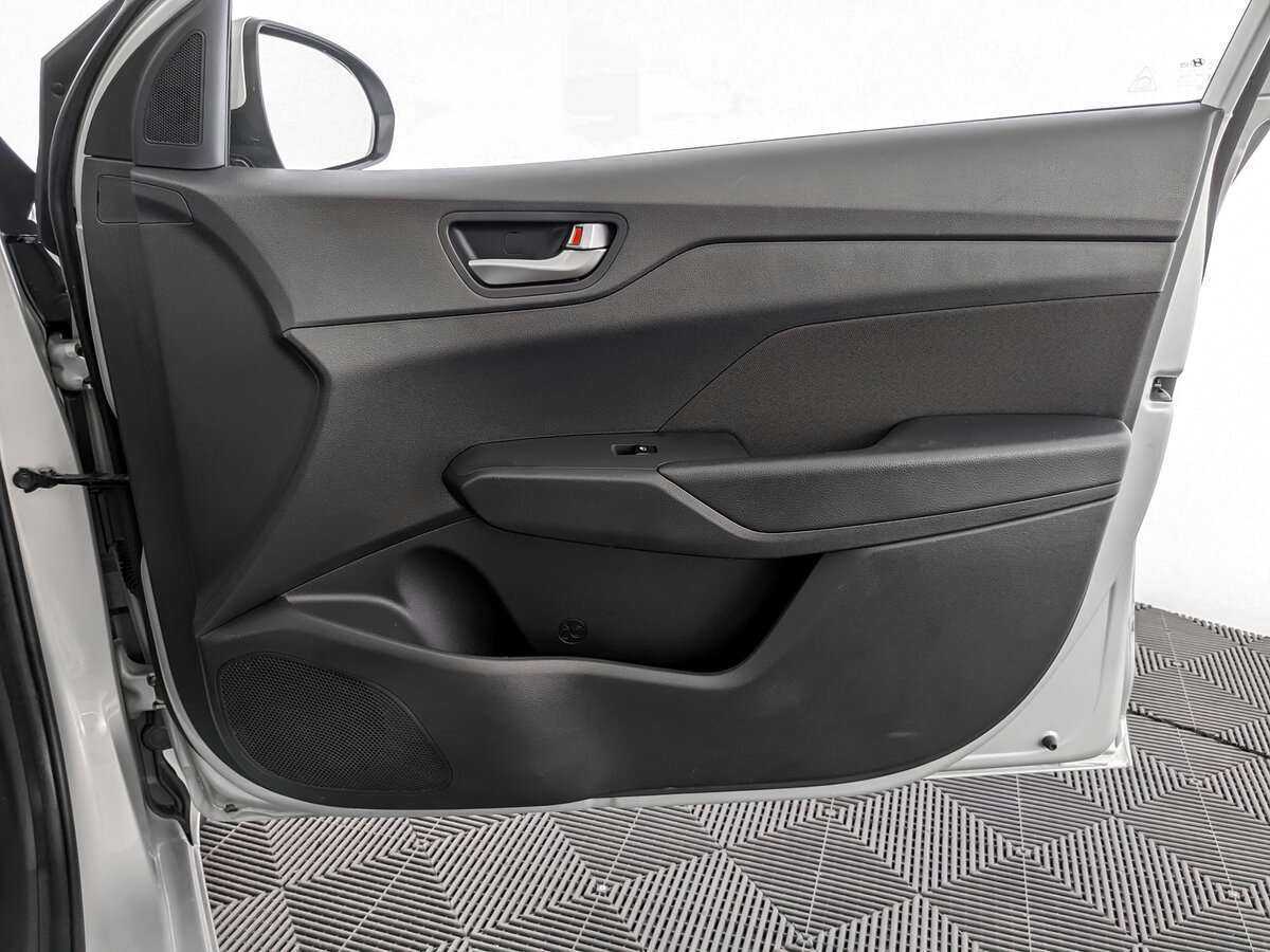 Hyundai Solaris 2019 года с пробегом. Фото: #18