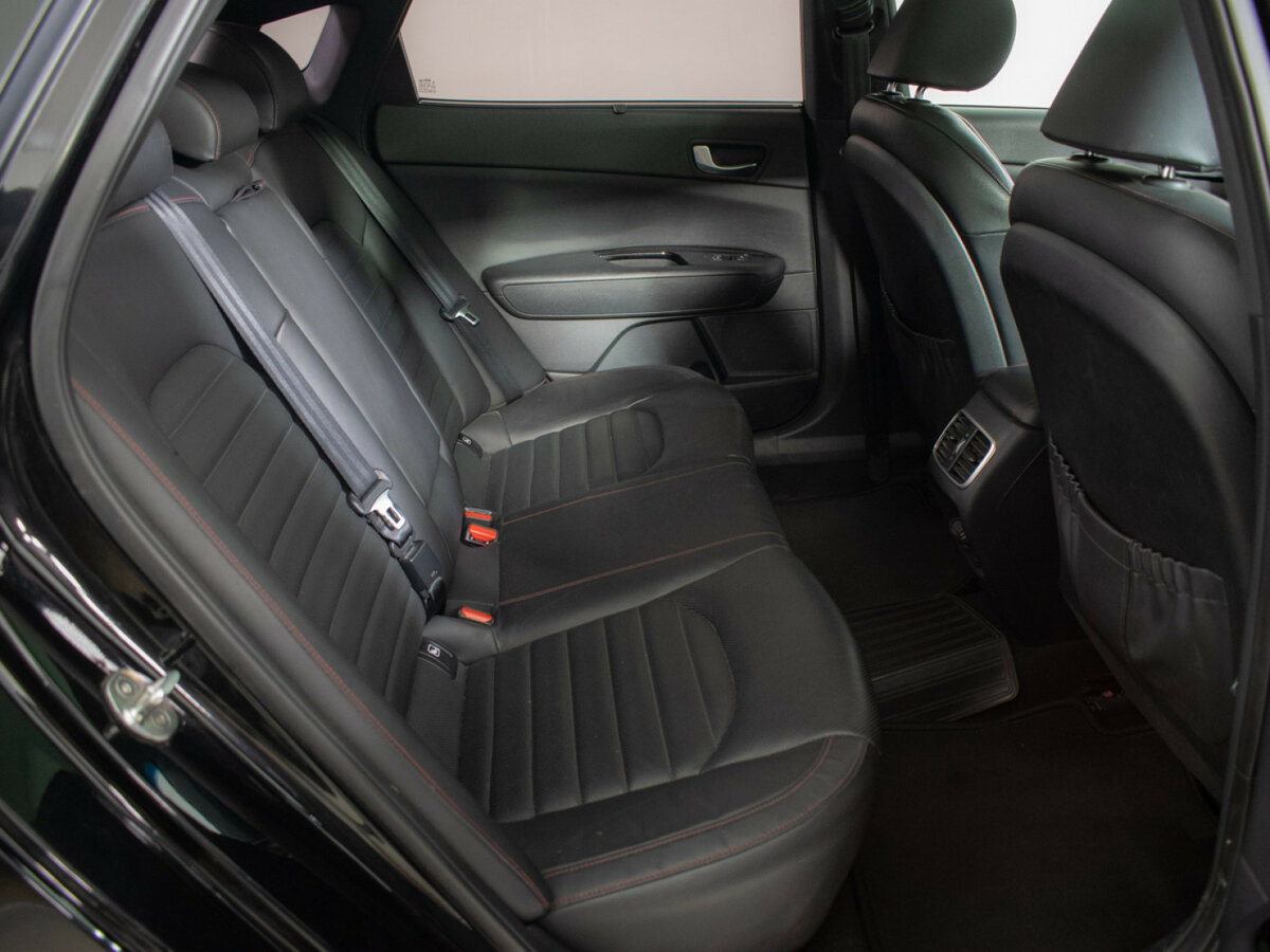 Kia Optima 2018 года с пробегом. Фото: #7