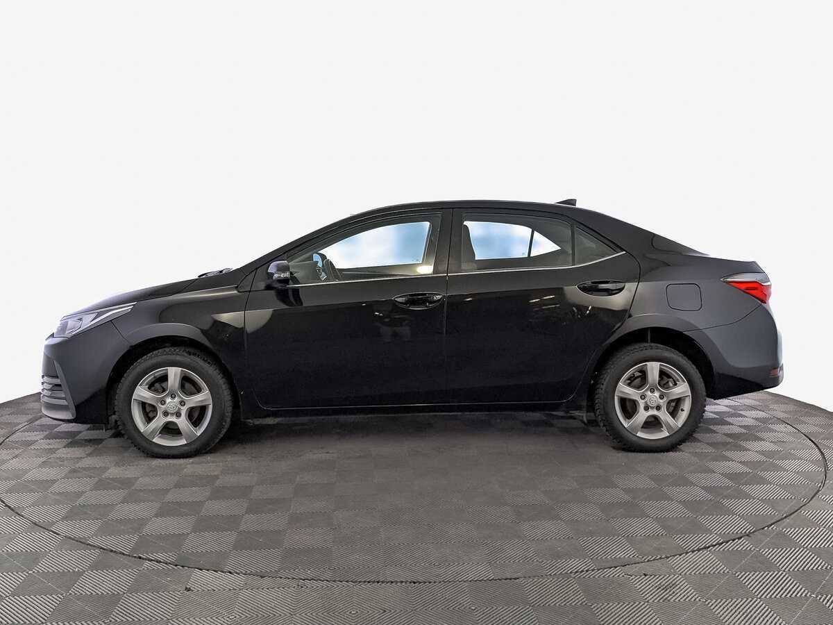 Toyota Corolla 2017 года с пробегом. Фото: #7