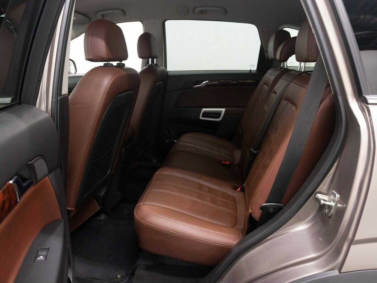 Opel Antara 2014 года с пробегом. Фото: #10