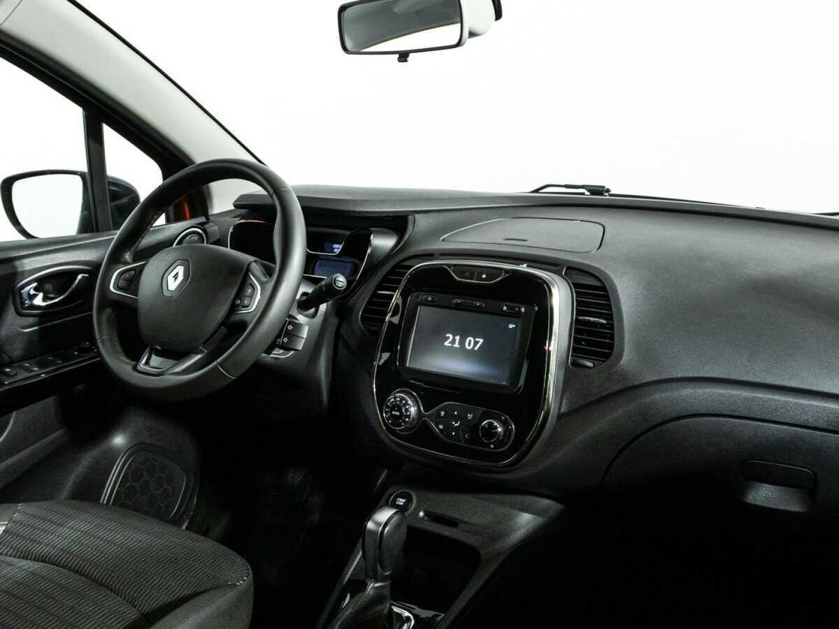 Renault Kaptur 2018 года с пробегом. Фото: #8