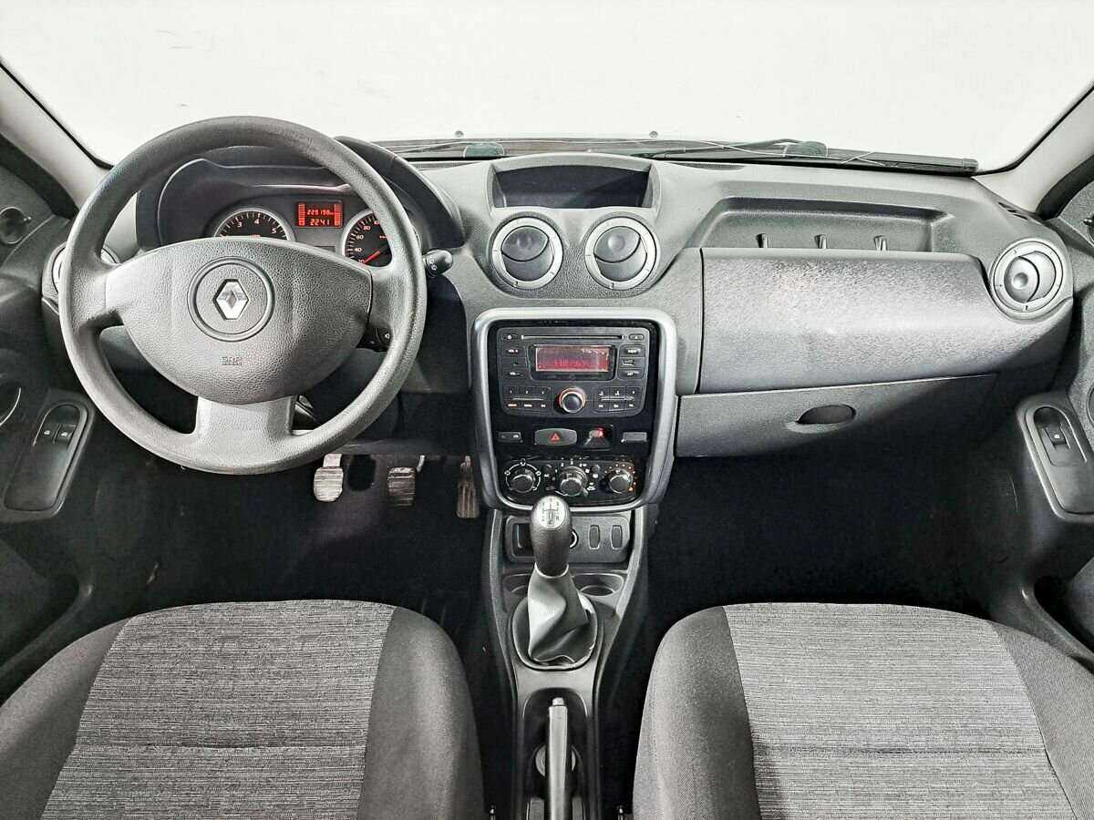 Renault Duster 2012 года с пробегом. Фото: #11