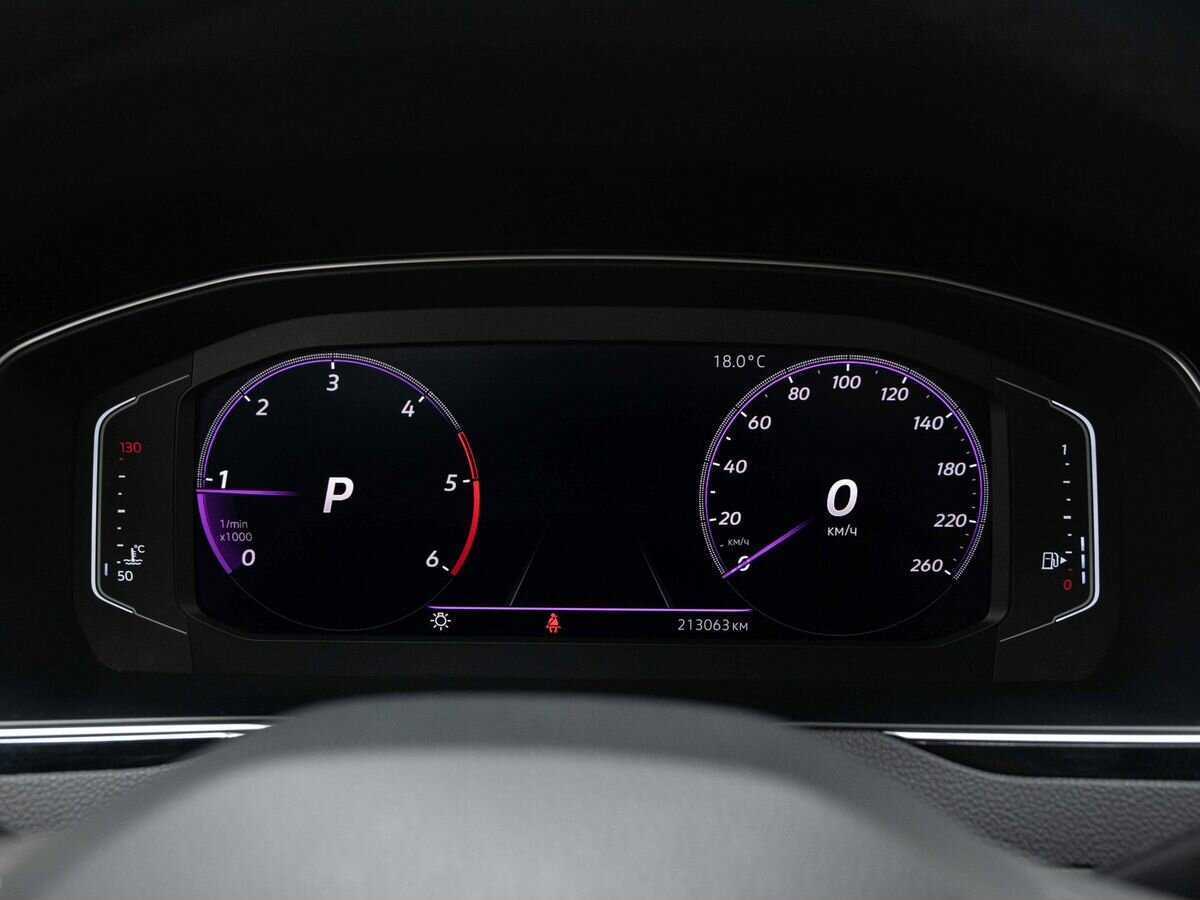 Volkswagen Passat 2020 года с пробегом. Фото: #17