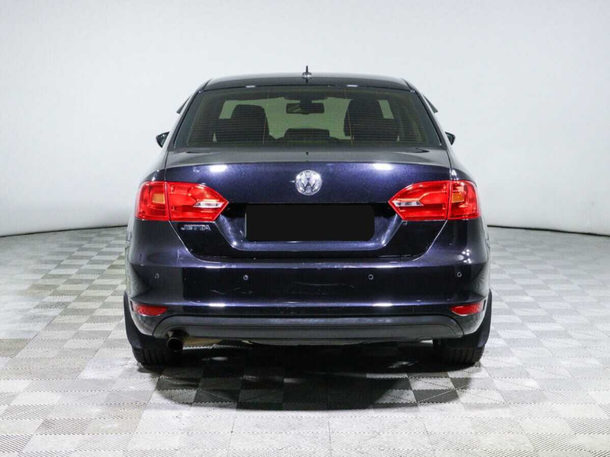 Volkswagen Jetta 2013 года с пробегом. Фото: #4