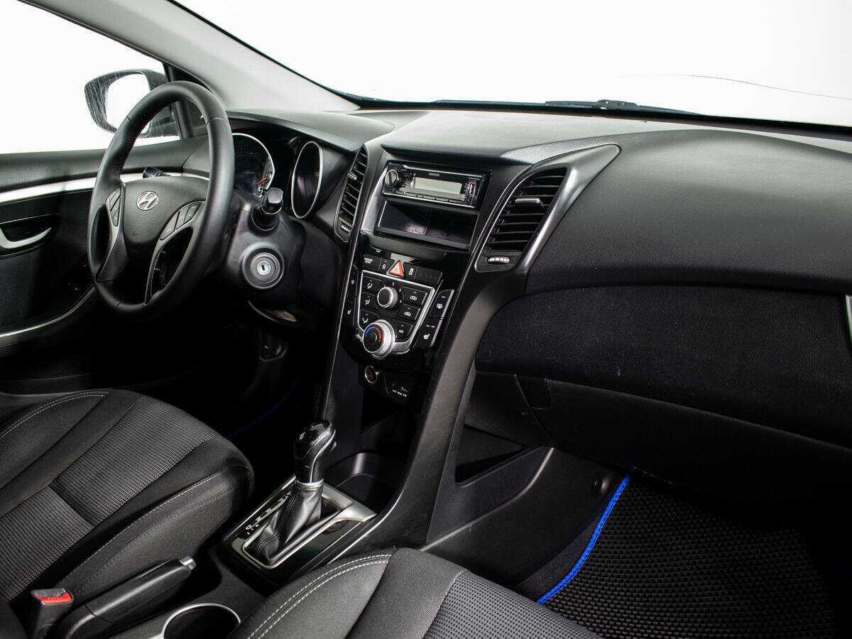 Hyundai i30 2012 года с пробегом. Фото: #8