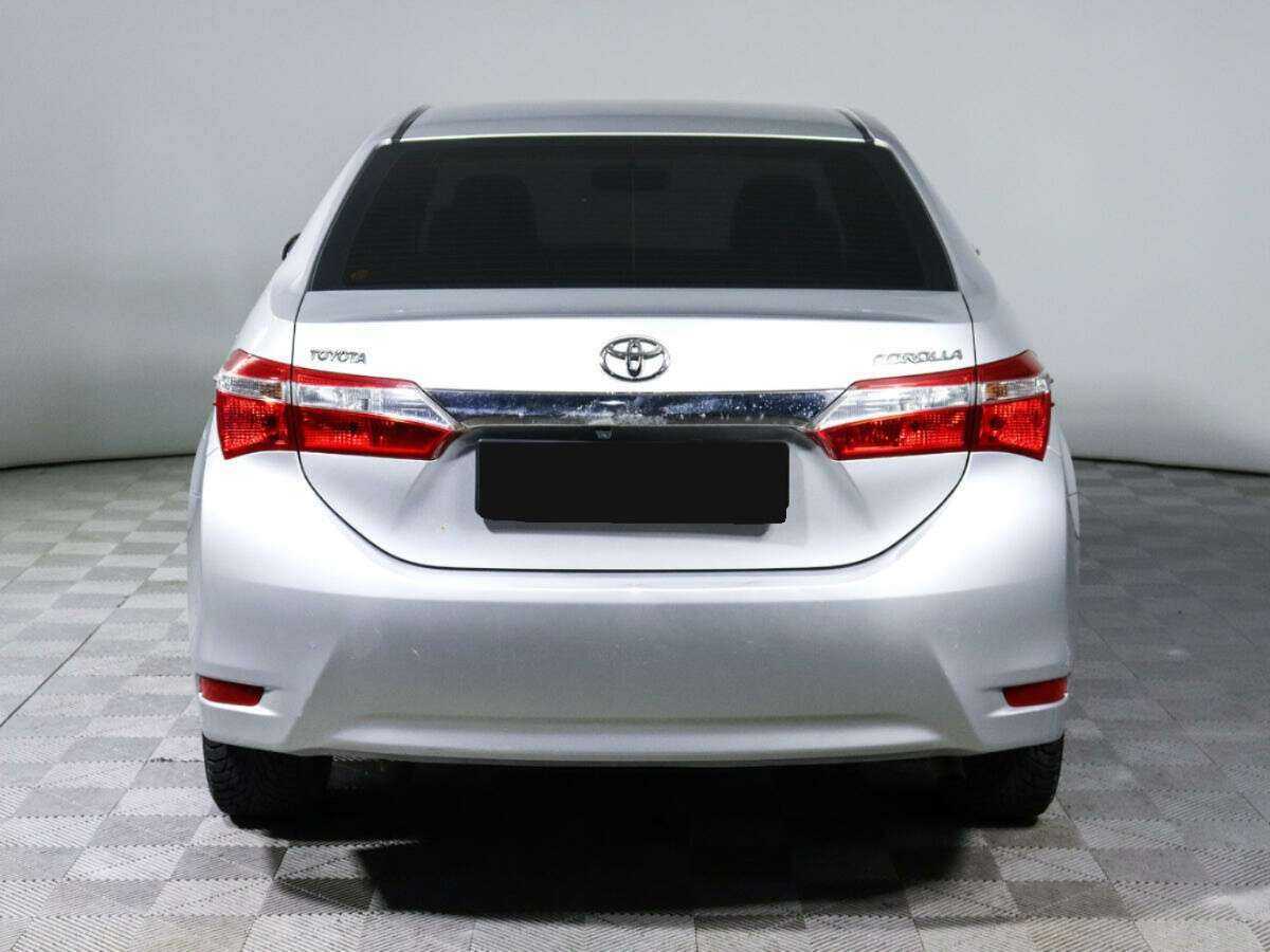 Toyota Corolla 2013 года с пробегом. Фото: #3