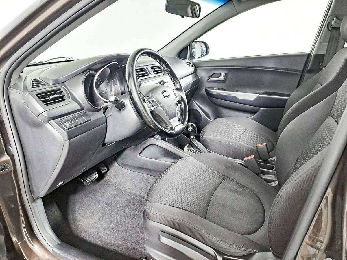 Kia Rio 2015 года с пробегом. Фото: #13