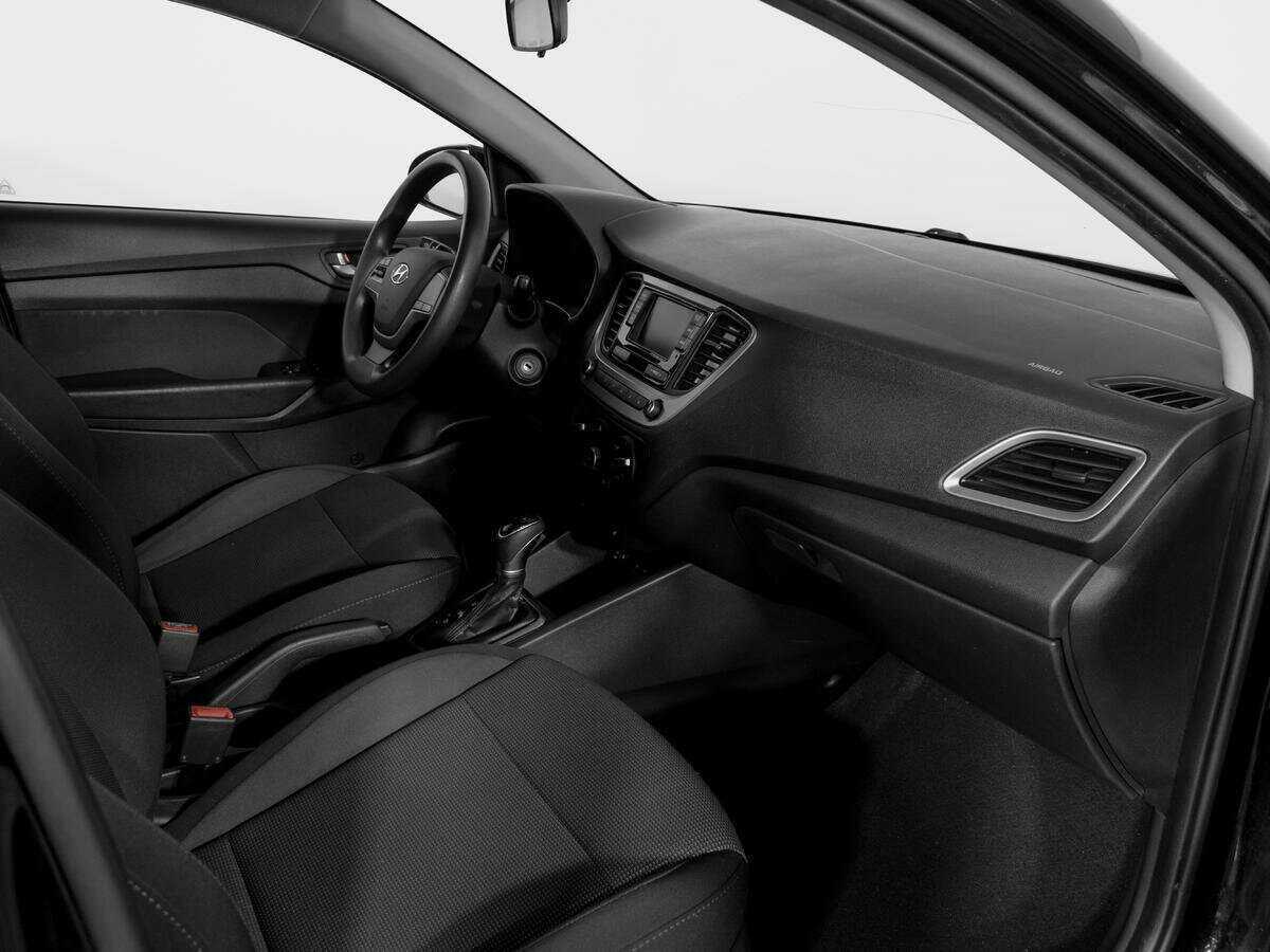 Hyundai Solaris 2018 года с пробегом. Фото: #7