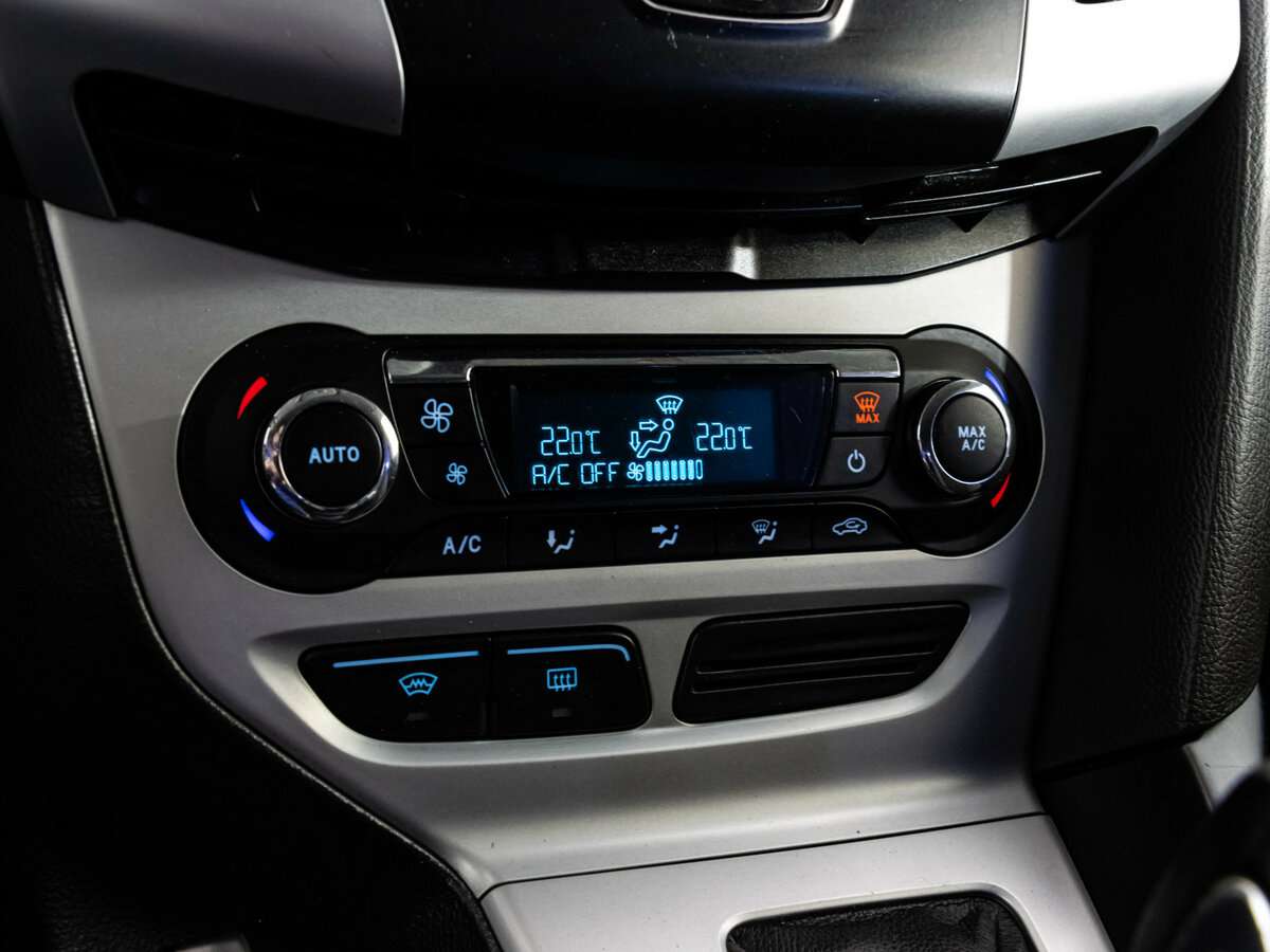 Ford Focus 2012 года с пробегом. Фото: #10