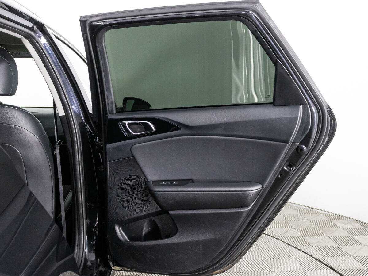 Kia Ceed 2019 года с пробегом. Фото: #23