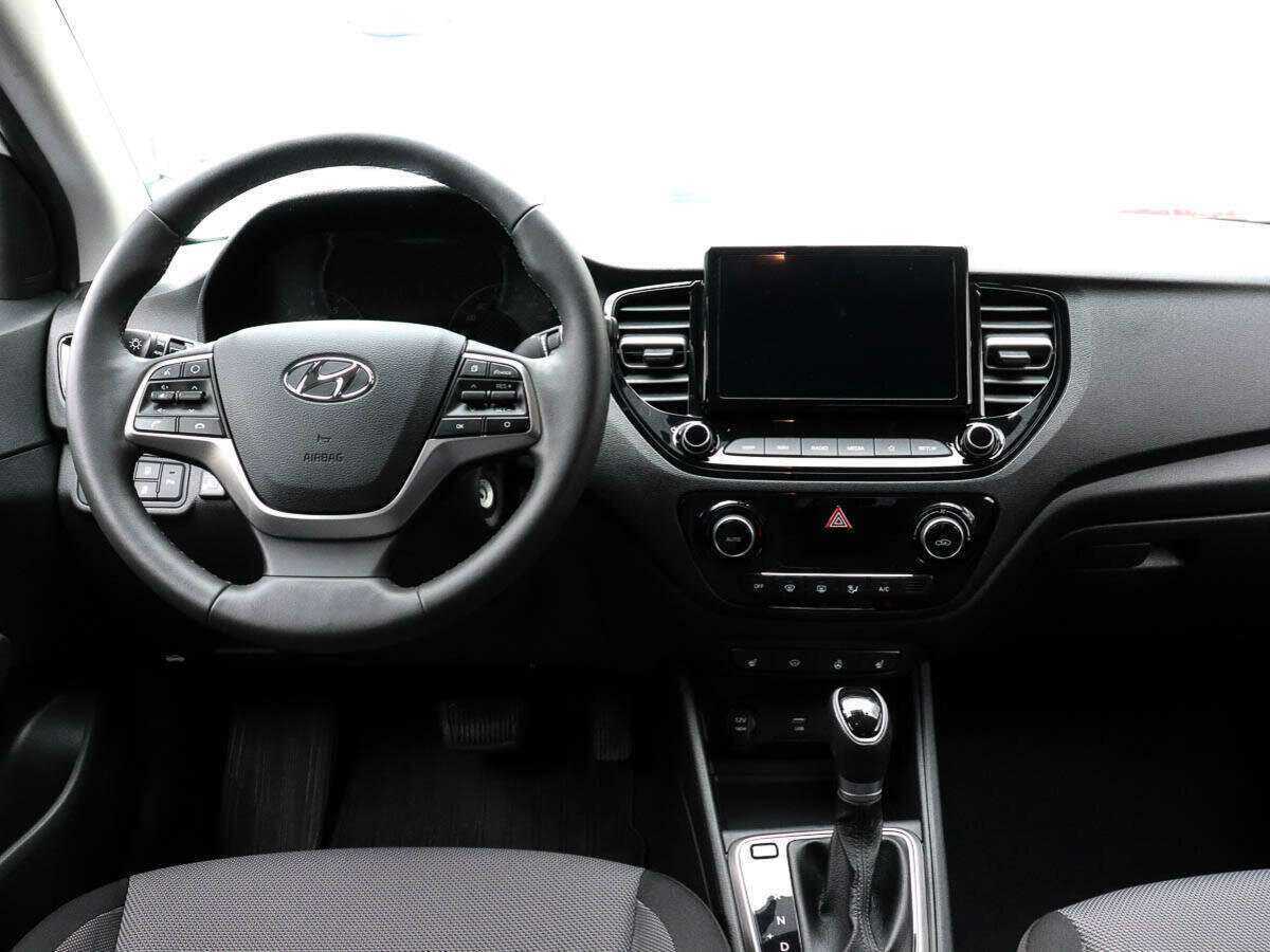 Hyundai Solaris 2021 года с пробегом. Фото: #8