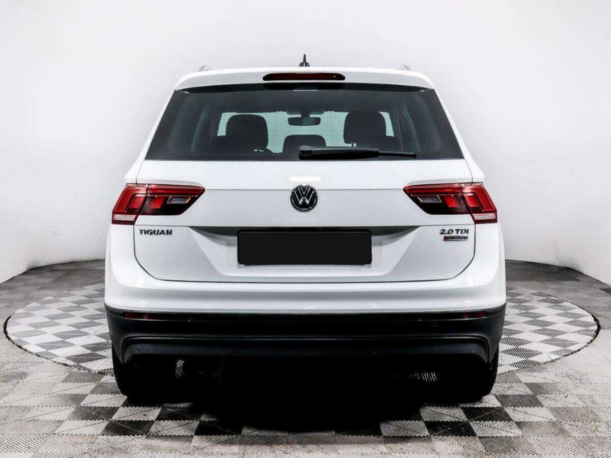 Volkswagen Tiguan 2017 года с пробегом. Фото: #4