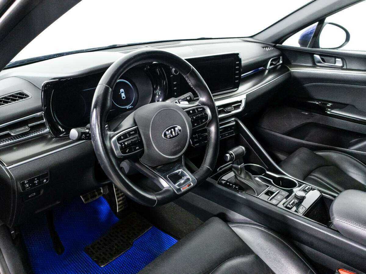 Kia K5 2021 года с пробегом. Фото: #10
