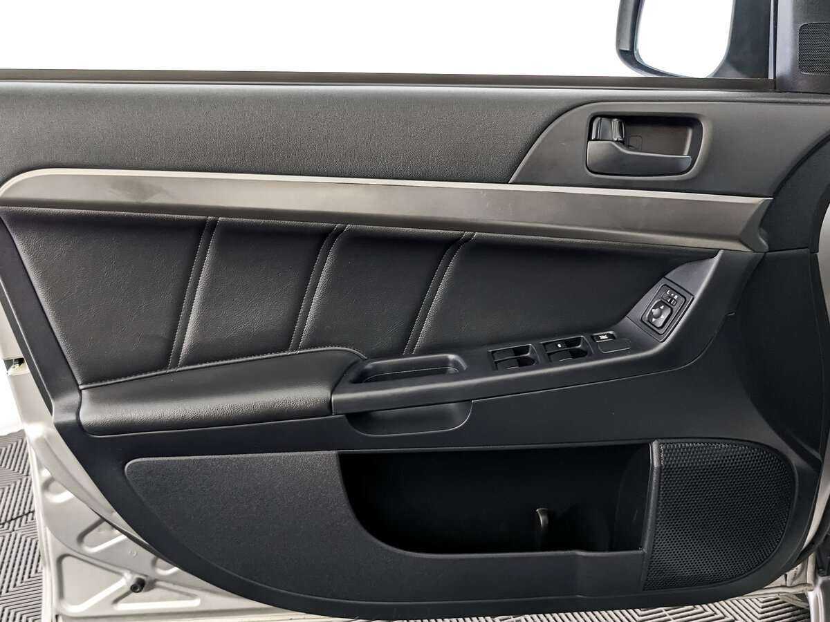 Mitsubishi Lancer 2015 года с пробегом. Фото: #13