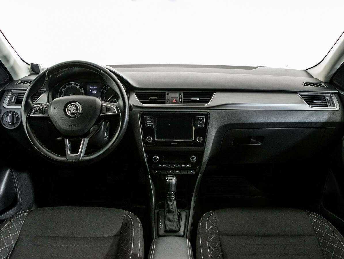 Skoda Rapid 2017 года с пробегом. Фото: #8