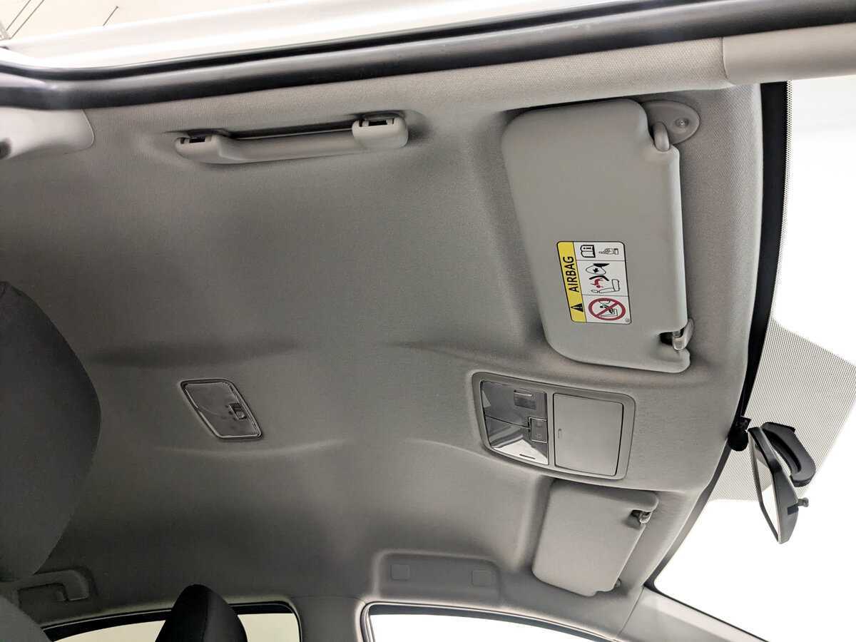 Toyota Corolla 2014 года с пробегом. Фото: #21