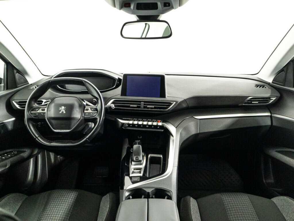 Peugeot 3008 2017 года с пробегом. Фото: #12