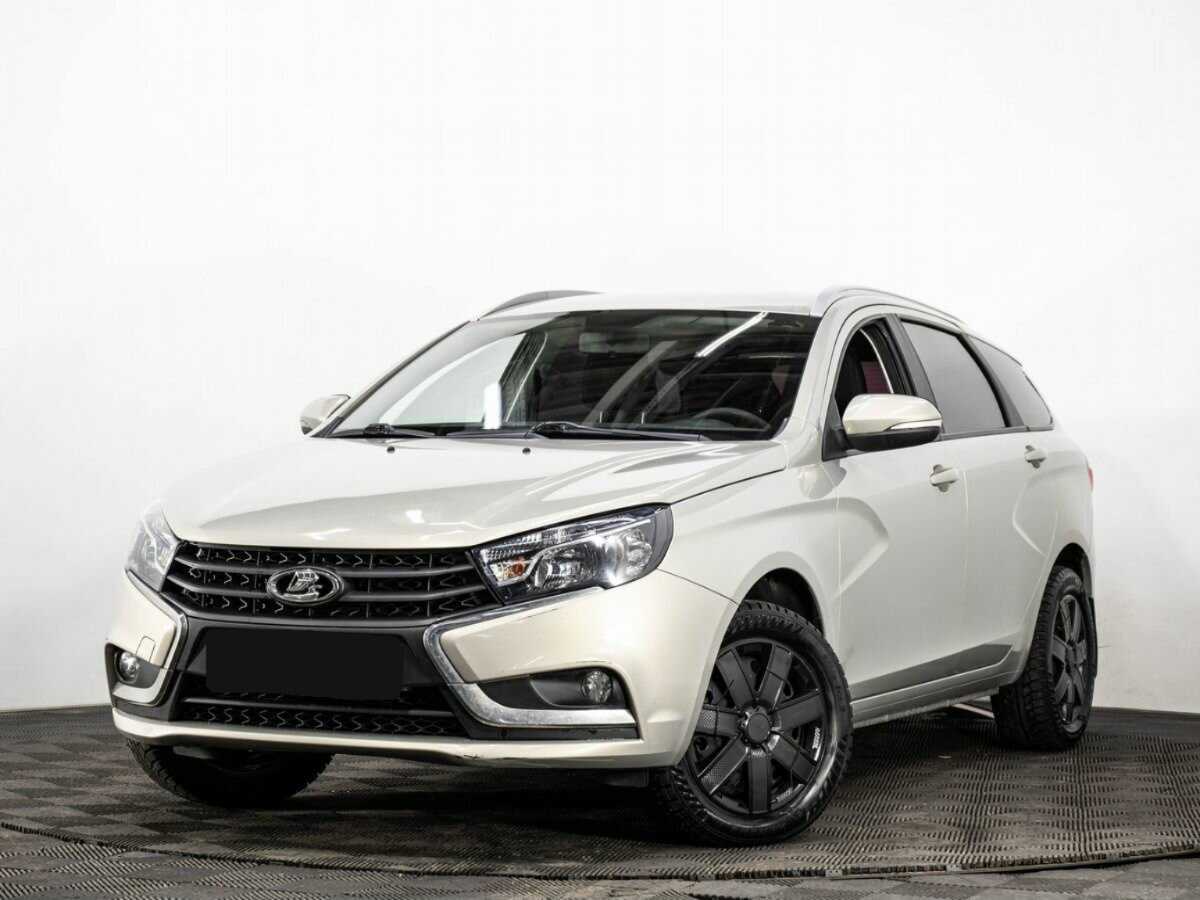 Lada (ВАЗ) Vesta 2019 года с пробегом. Посмотреть фото