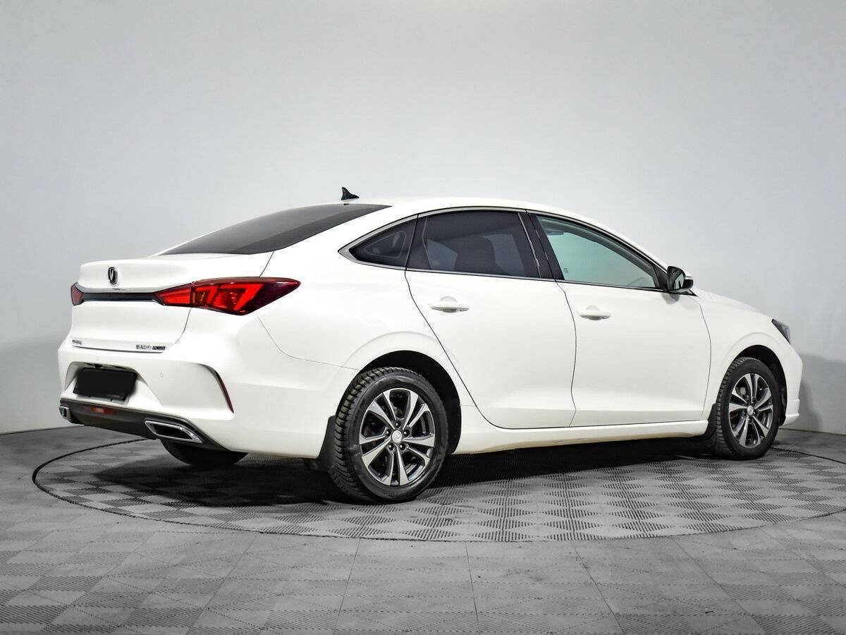 Changan Eado Plus 2023 года с пробегом. Фото: #3