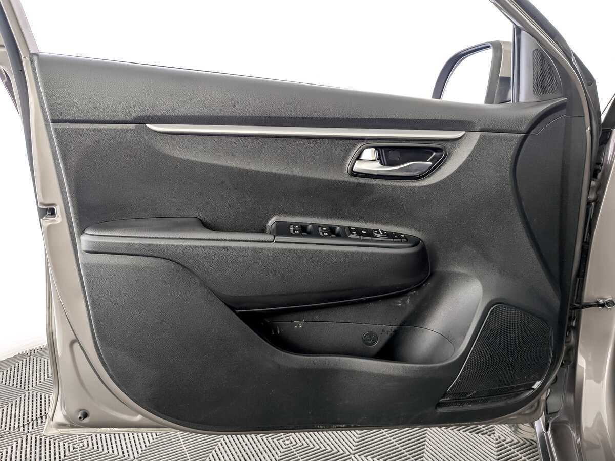 Kia Rio 2022 года с пробегом. Фото: #18