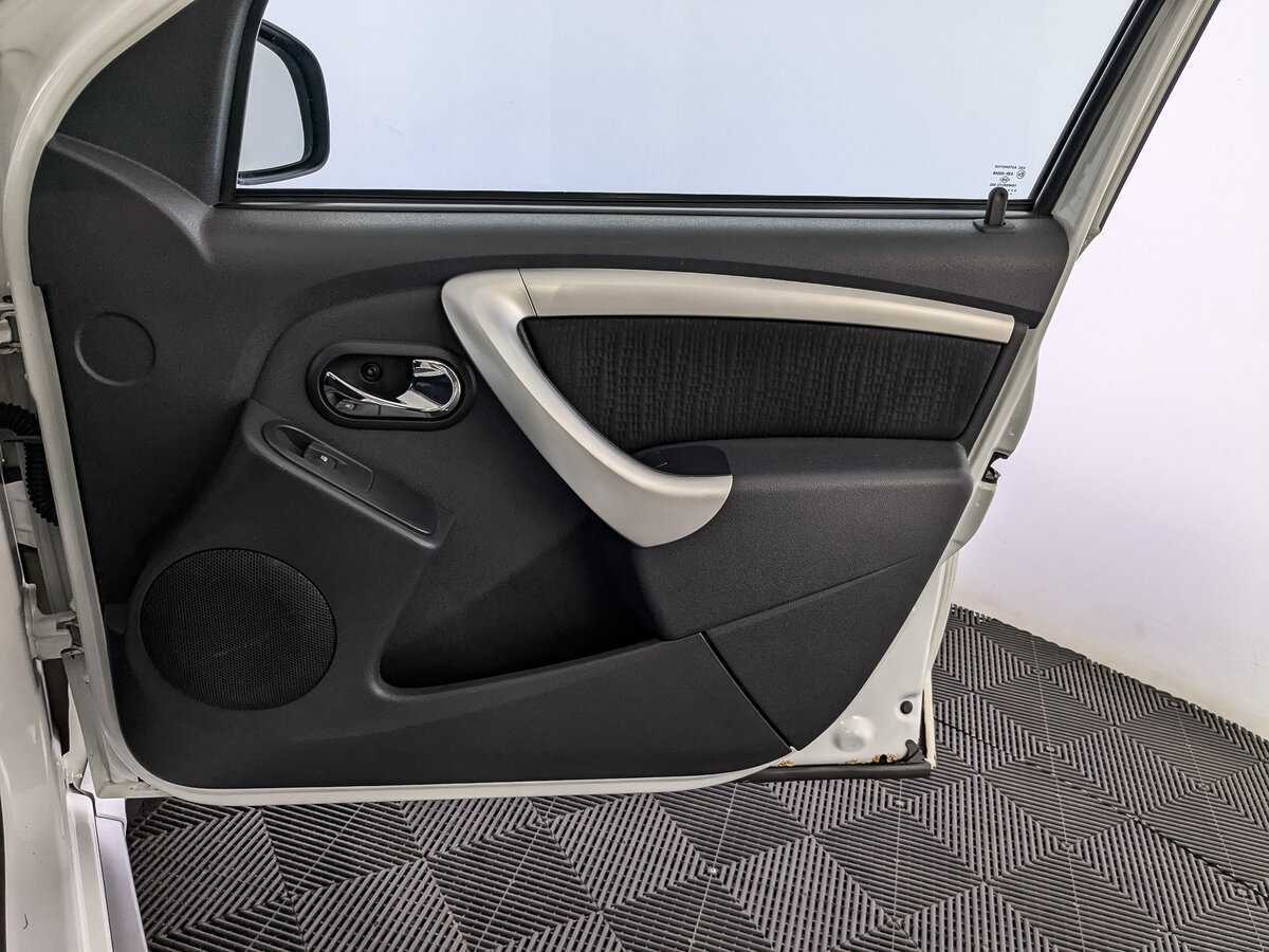 Nissan Terrano 2015 года с пробегом. Фото: #19