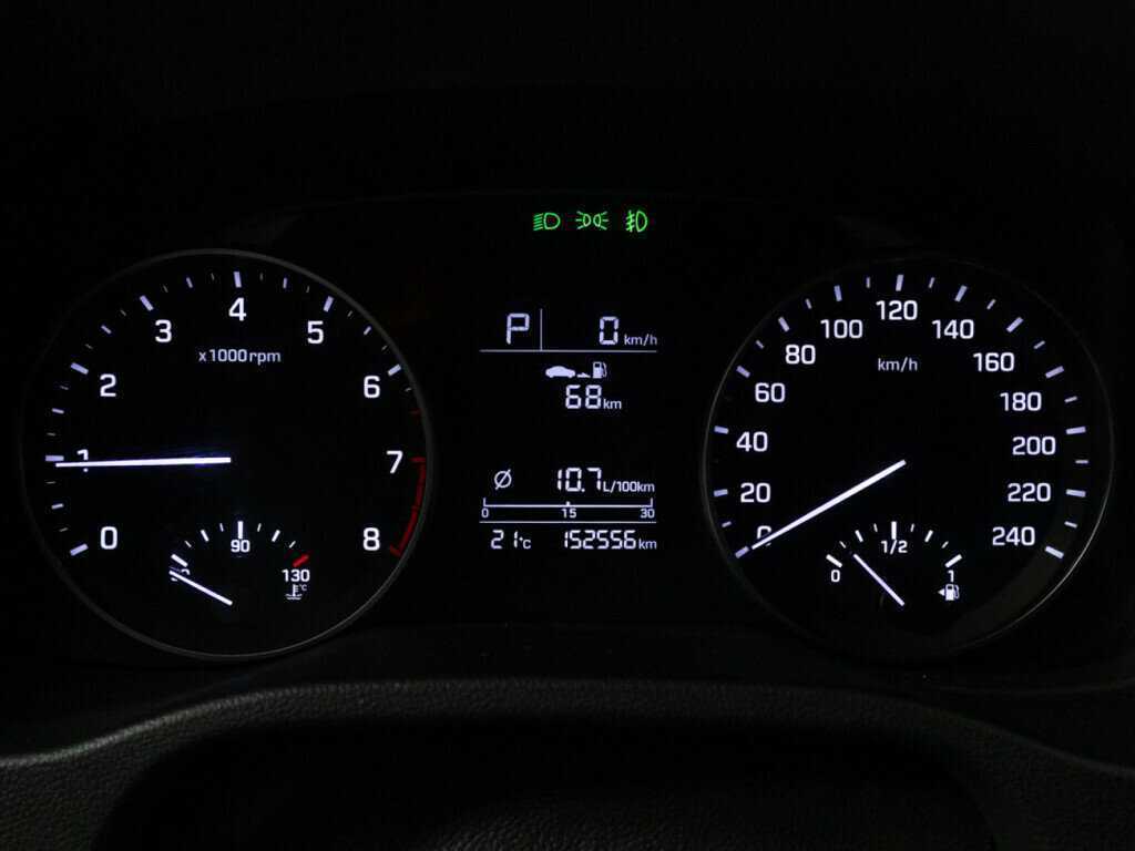 Hyundai Elantra 2018 года с пробегом. Фото: #11