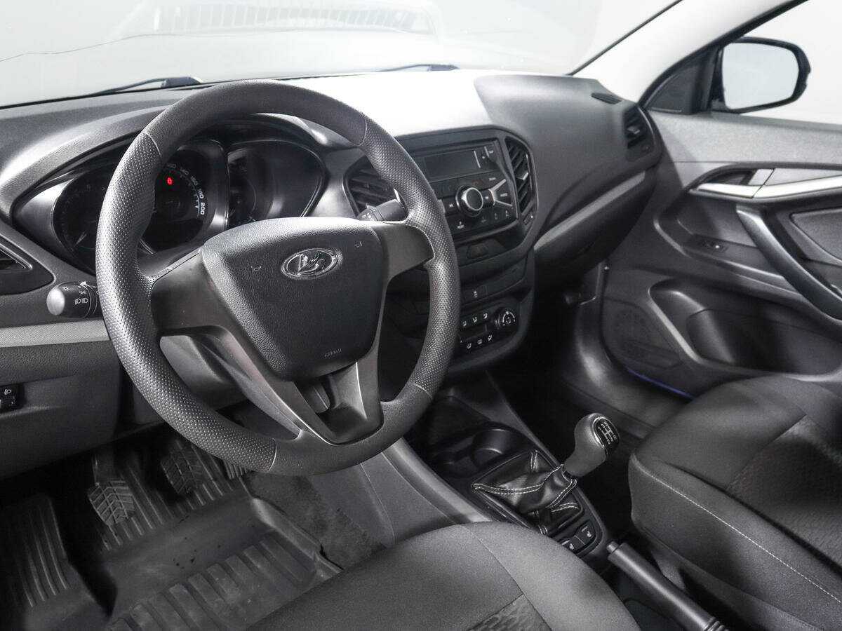 Lada (ВАЗ) Vesta 2016 года с пробегом. Фото: #13