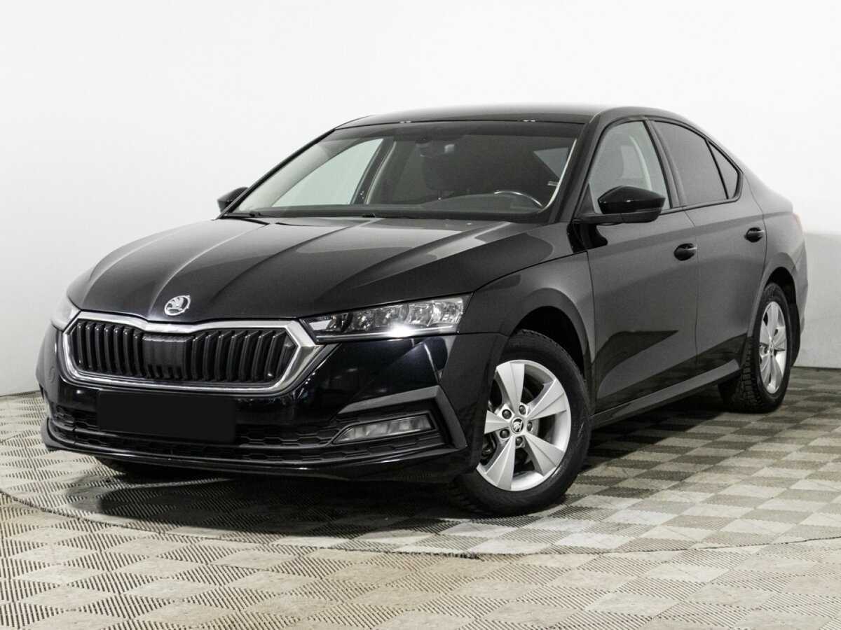 Skoda Octavia 2021 года с пробегом. Посмотреть фото