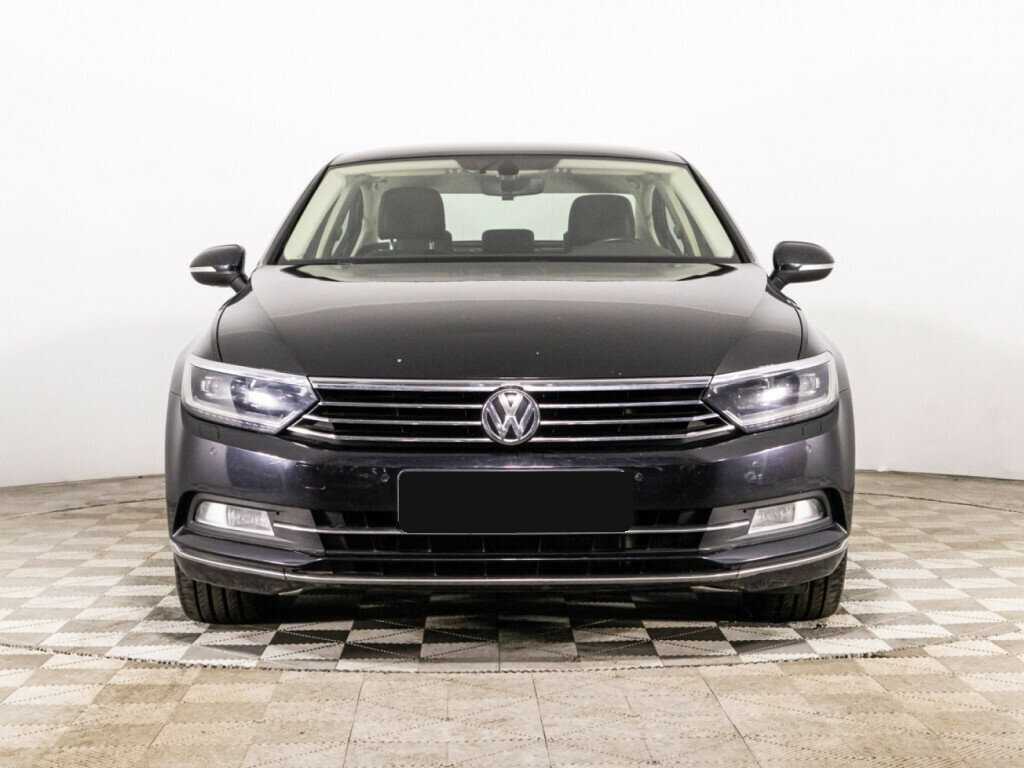 Volkswagen Passat 2016 года с пробегом. Фото: #1
