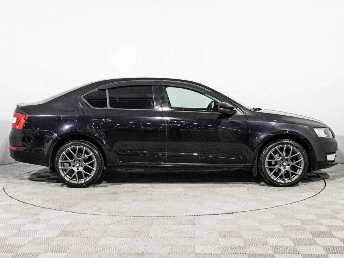 Skoda Octavia 2016 года с пробегом. Фото: #3