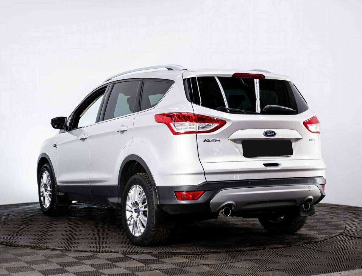 Ford Kuga 2014 года с пробегом. Фото: #3