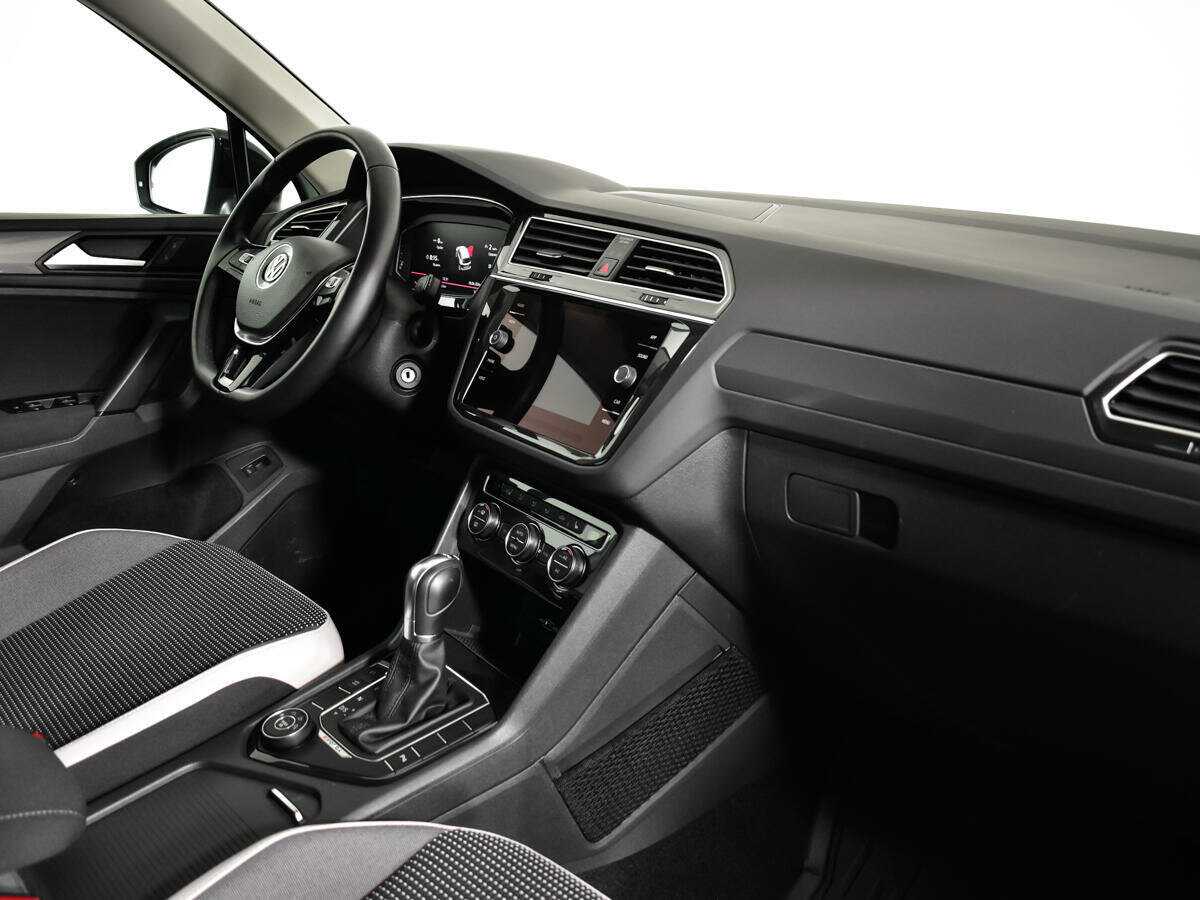 Volkswagen Tiguan 2019 года с пробегом. Фото: #7