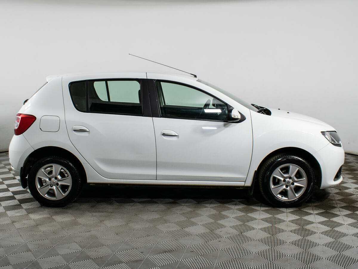 Renault Sandero 2014 года с пробегом. Фото: #3