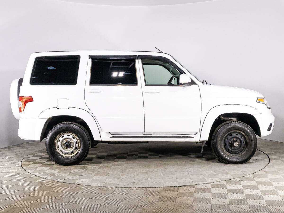 УАЗ Patriot 2019 года с пробегом. Фото: #3