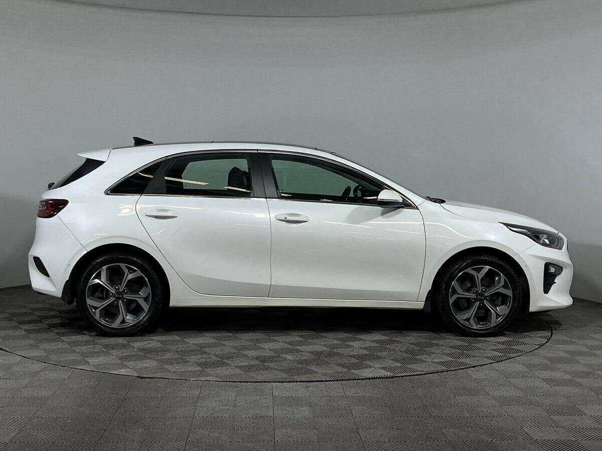 Kia Ceed 2018 года с пробегом. Фото: #3