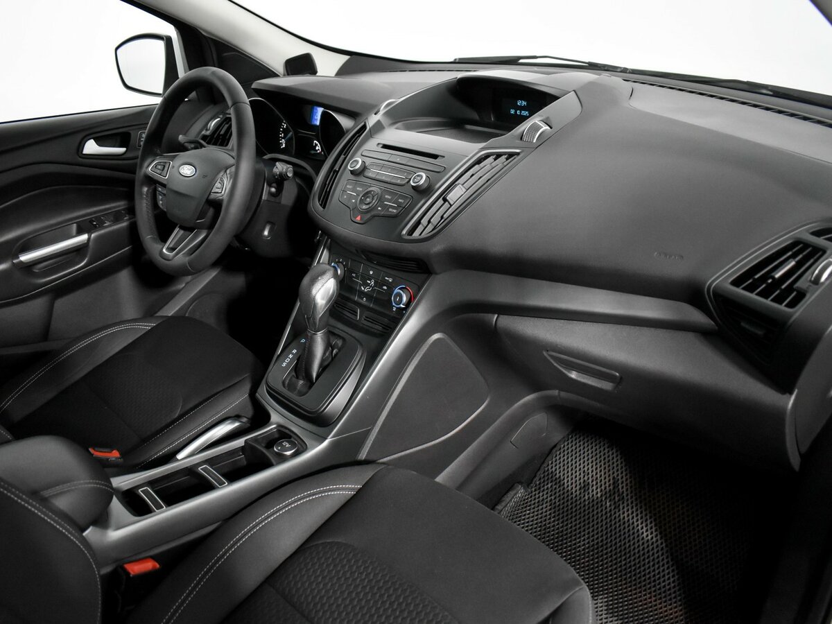 Ford Kuga 2019 года с пробегом. Фото: #11