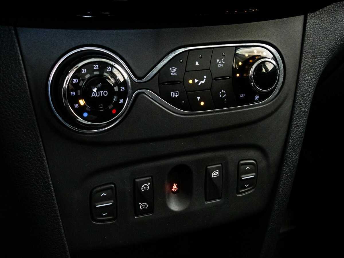Renault Sandero 2018 года с пробегом. Фото: #9