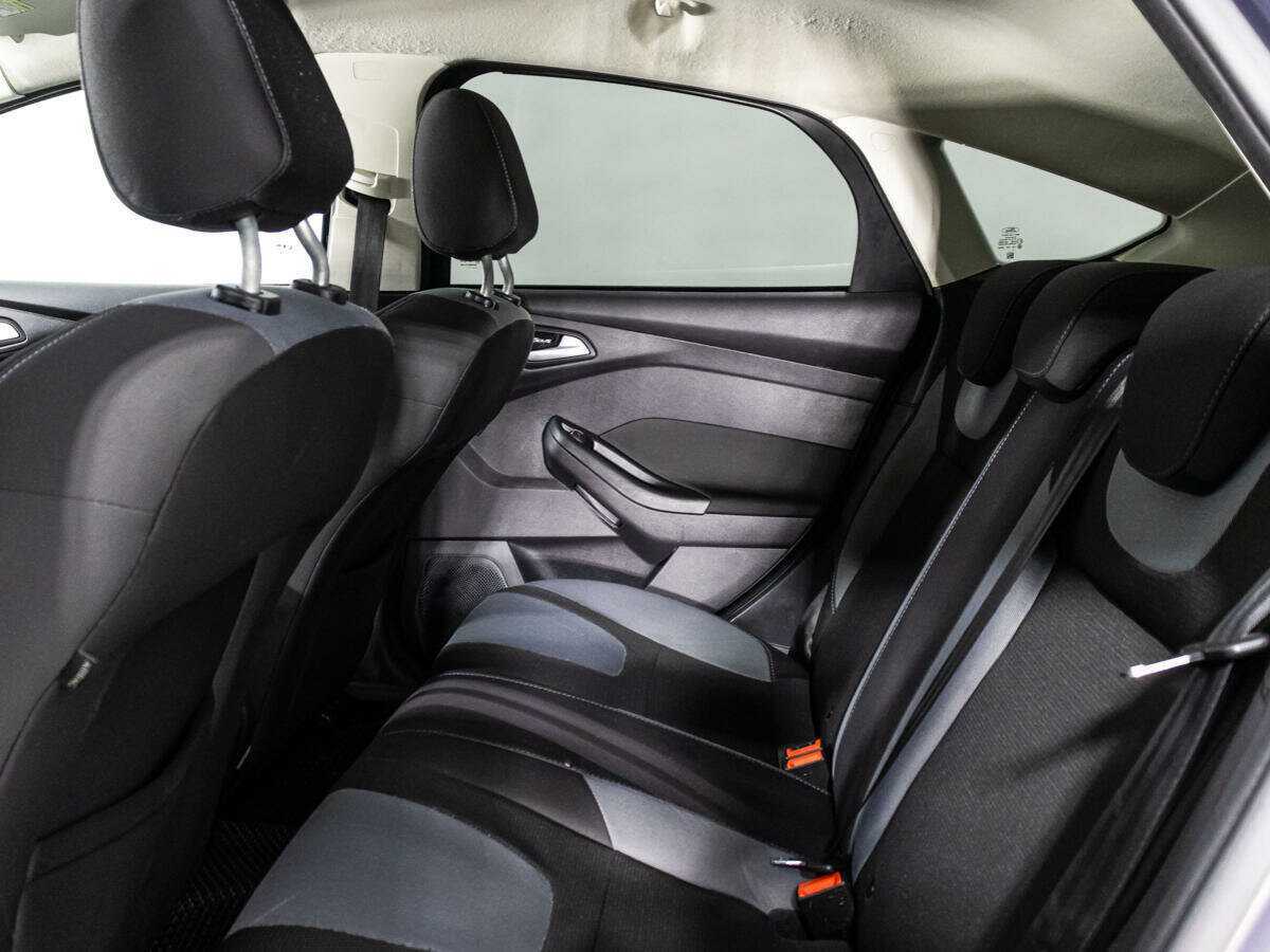 Ford Focus 2013 года с пробегом. Фото: #9