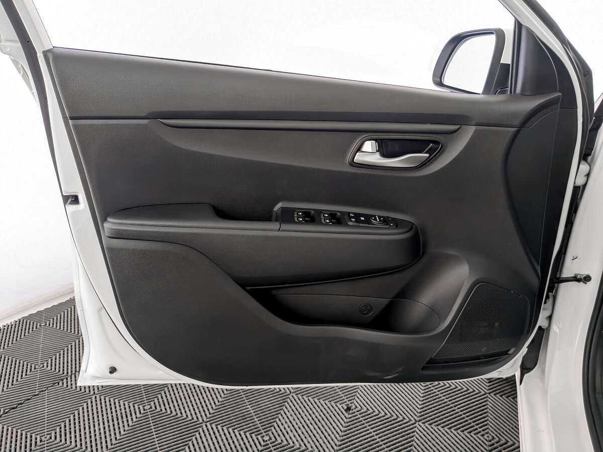 Kia Rio 2021 года с пробегом. Фото: #14