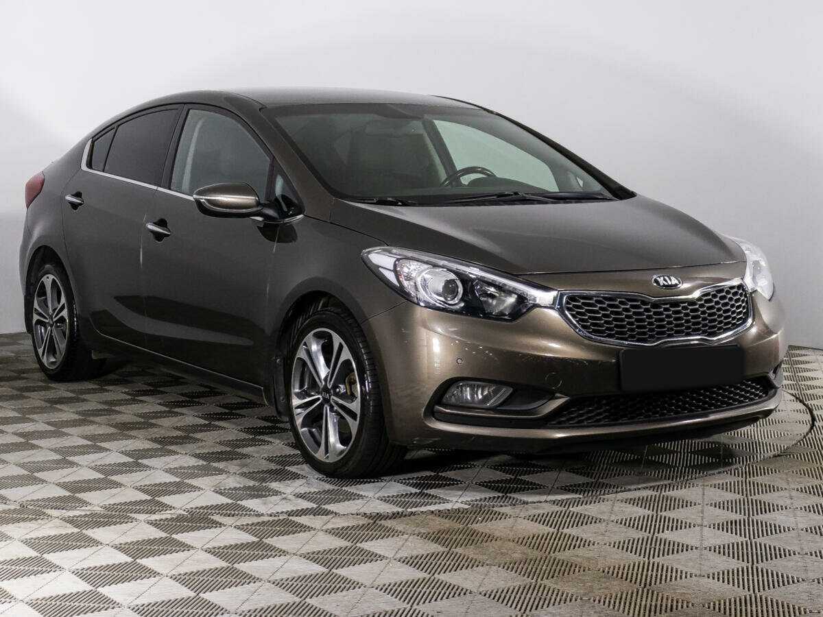 Kia Cerato 2015 года с пробегом. Фото: #2