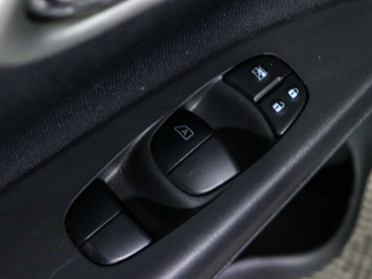 Nissan Sentra 2015 года с пробегом. Фото: #14