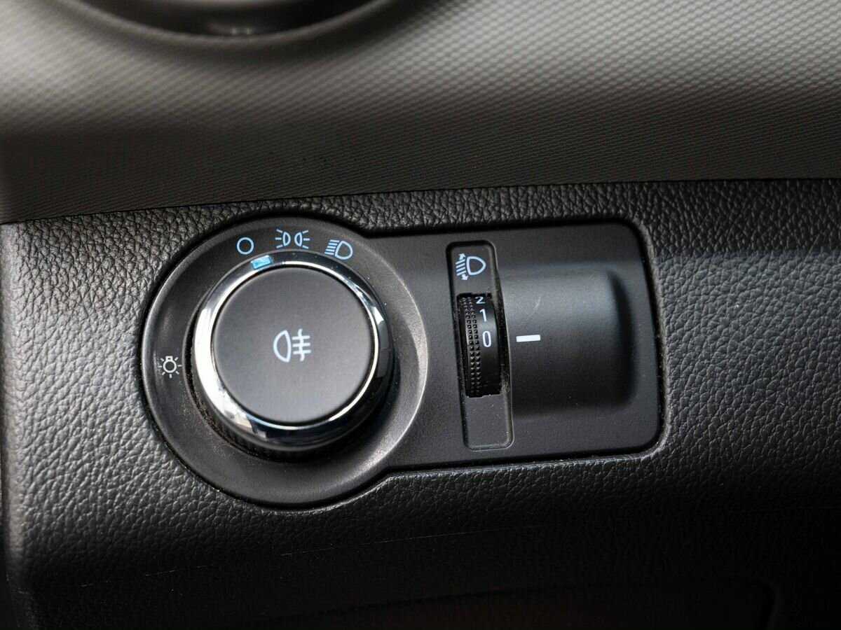 Chevrolet Aveo 2014 года с пробегом. Фото: #17