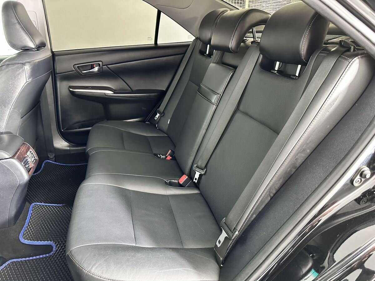 Toyota Camry 2016 года с пробегом. Фото: #16