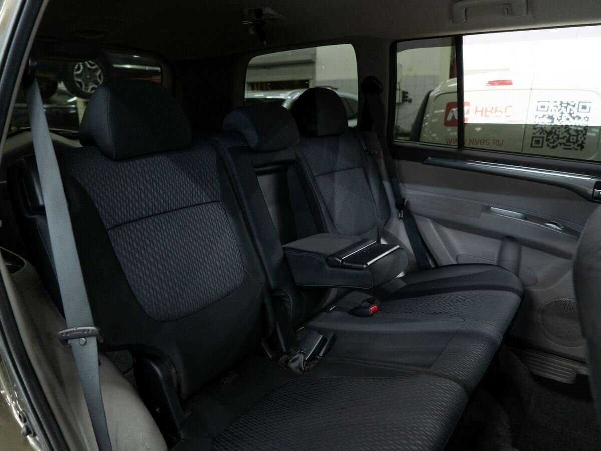 Mitsubishi Pajero Sport 2014 года с пробегом. Фото: #8