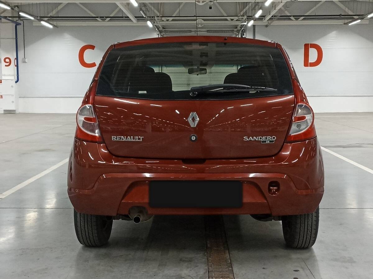 Renault Sandero 2013 года с пробегом. Фото: #5
